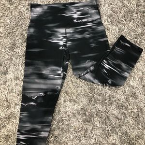 Old Navy workout leggings